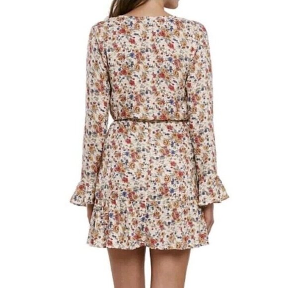 NWT Auguste The Label Boho Bell Sleeve Wrap Ruffle Mini Dress Sz 10, BEAUTIFUL! - Picture 3 of 12